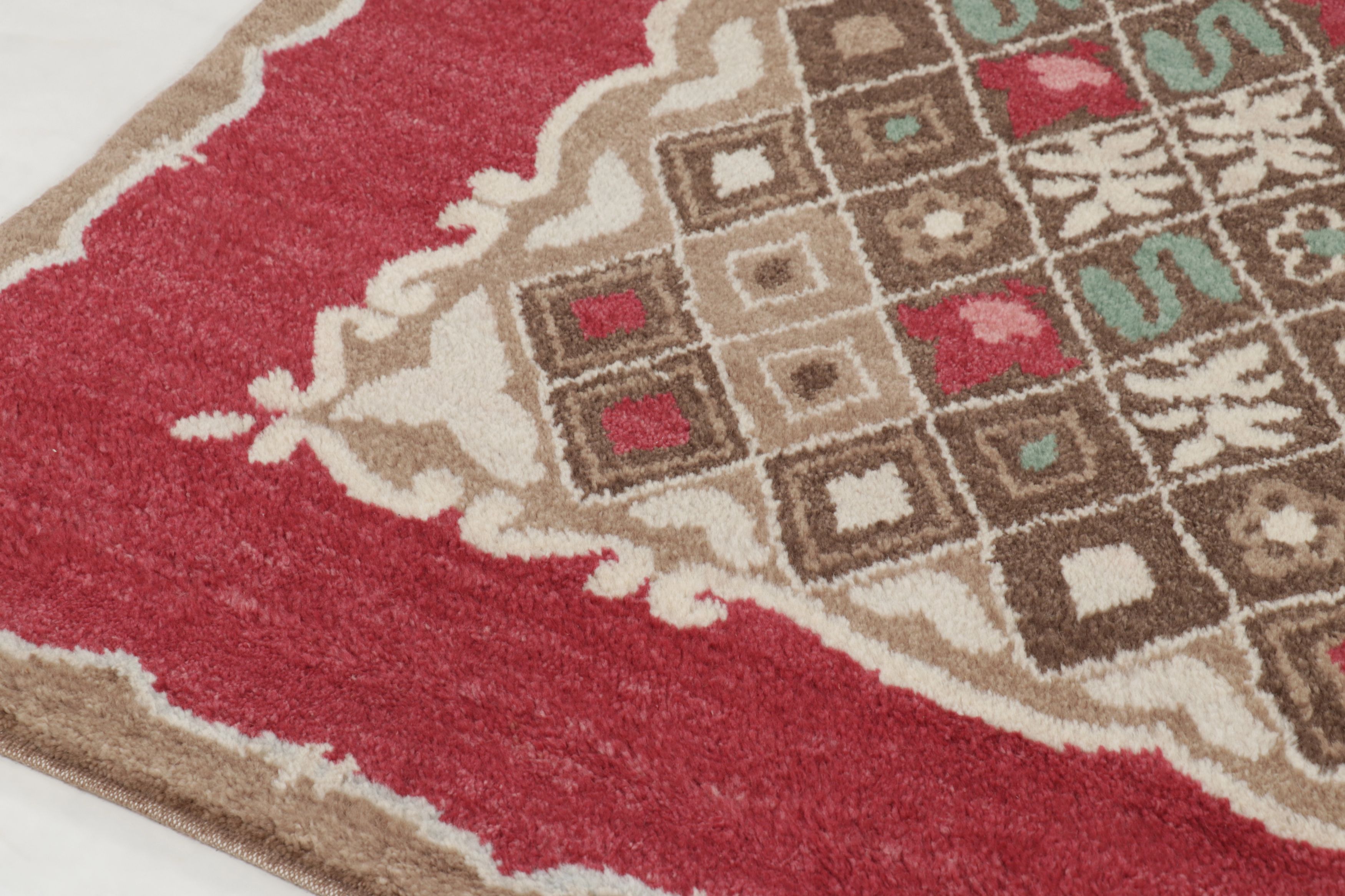 Contemporary Art Deco Floral Rug