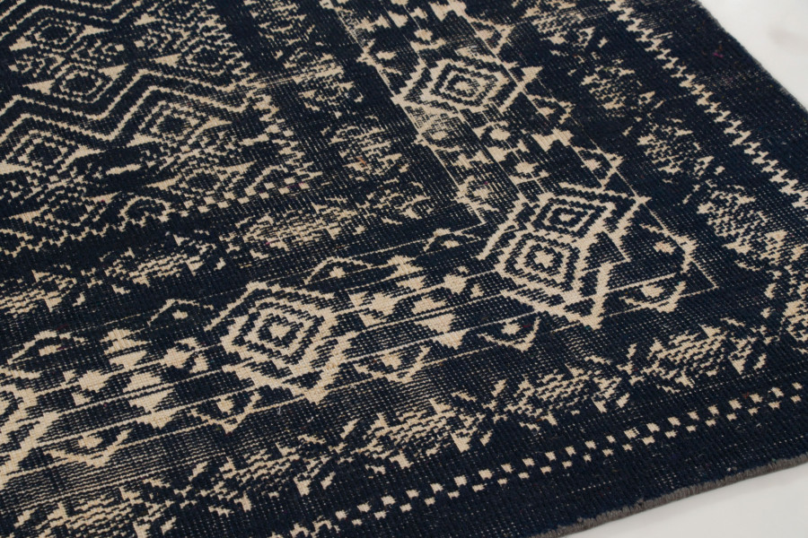 Contemporary Geometric Rug