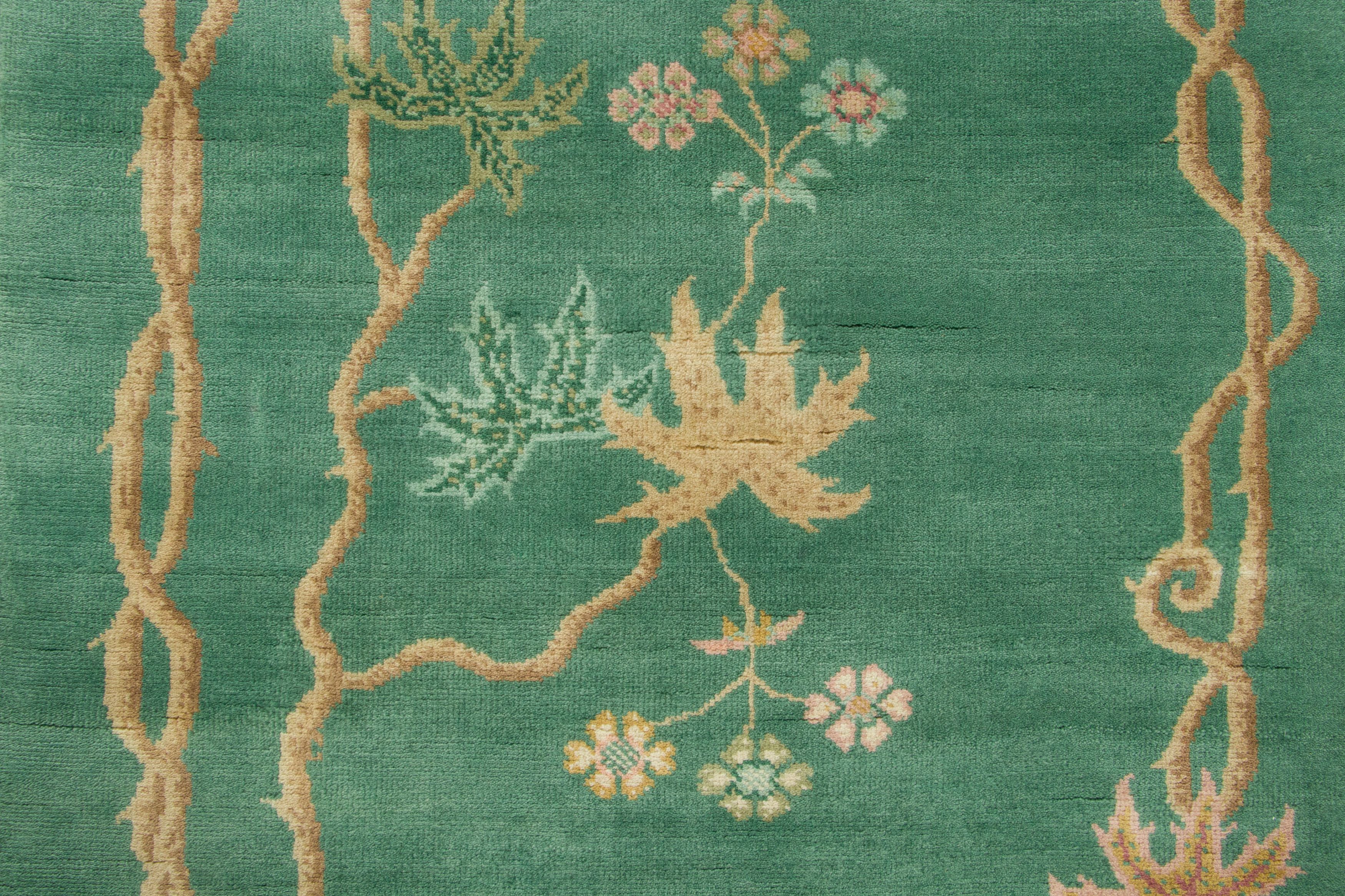 Contemporary Chinese Deco Runner