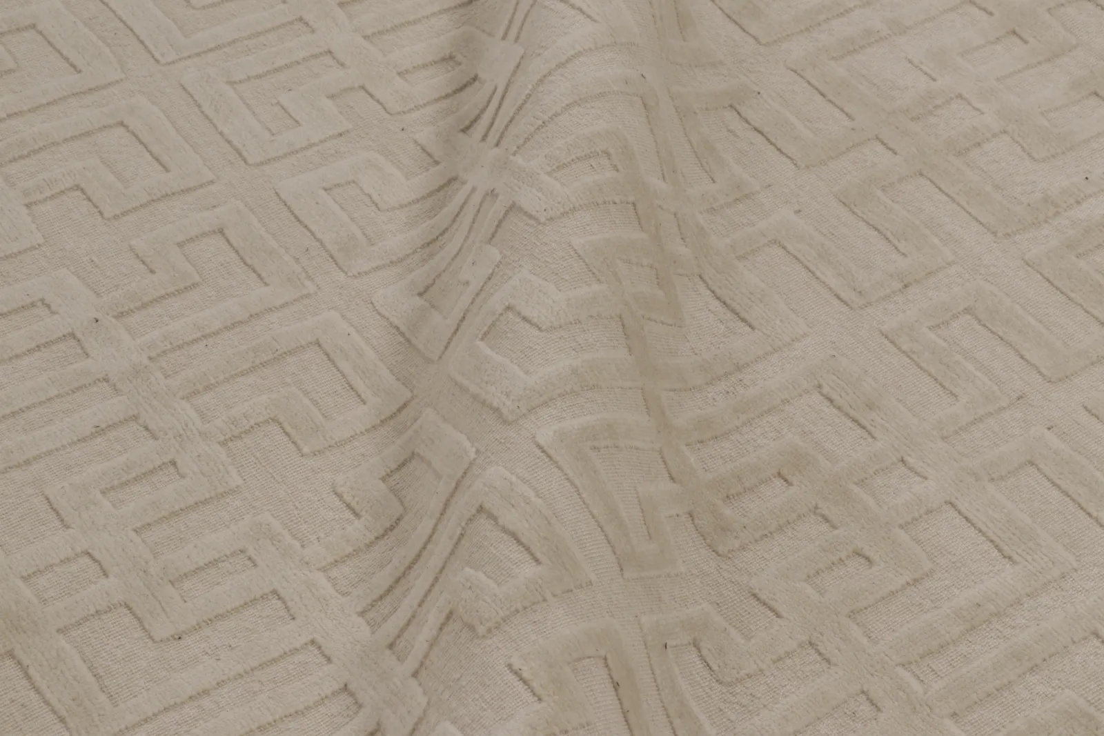 Oversized Contemporary Geometric Rug