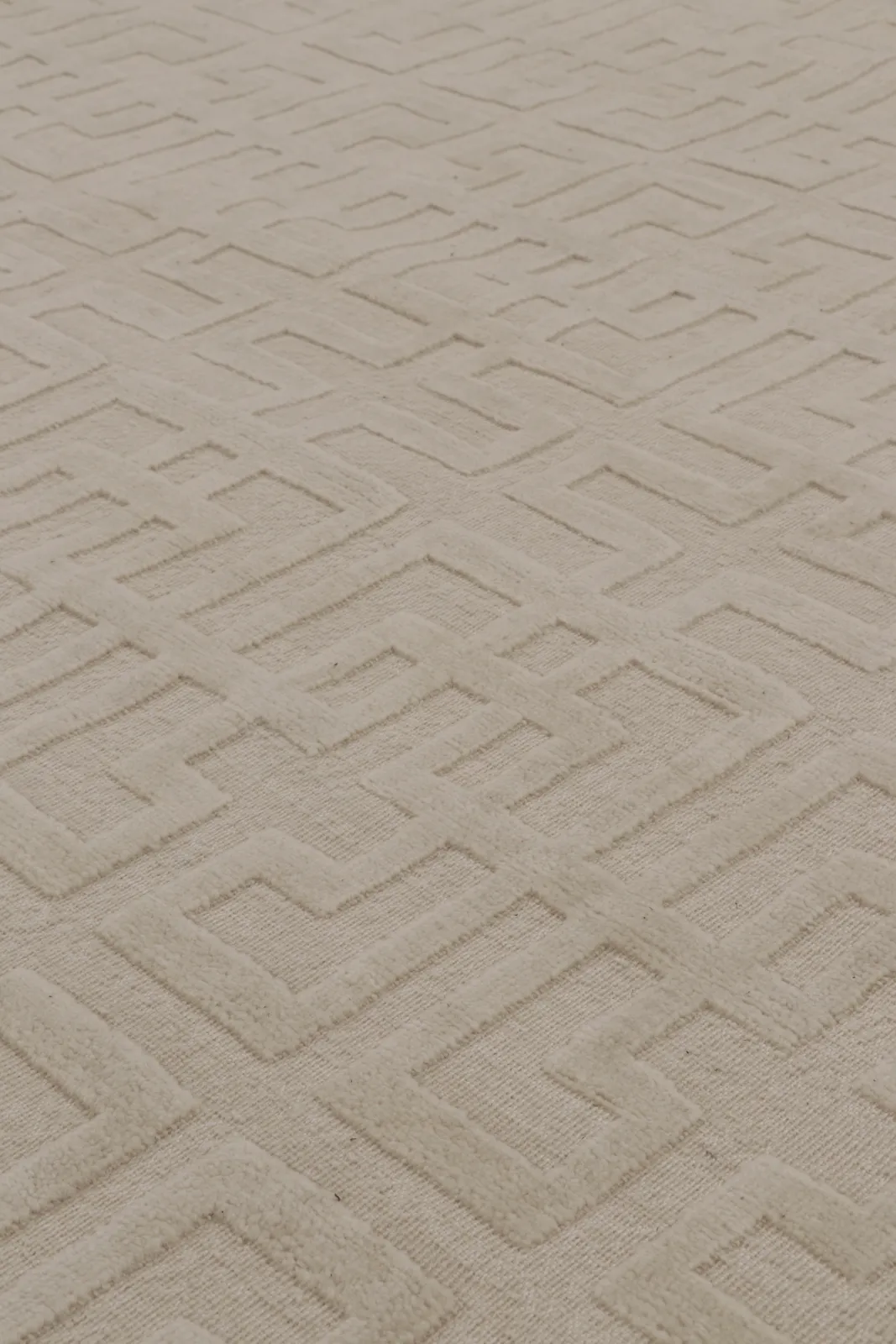 Oversized Contemporary Geometric Rug