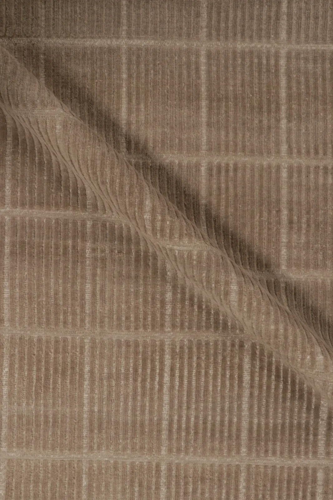 Oversized Contemporary Geometric Rug