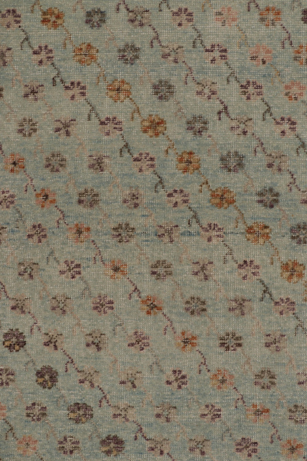 Distressed Ghiordes Rug