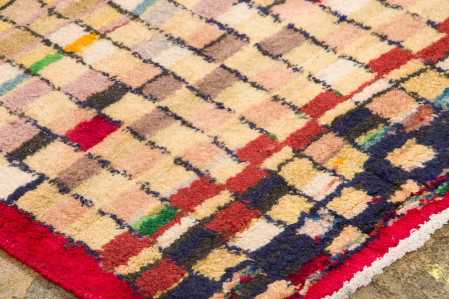 Vintage Geometric Runner