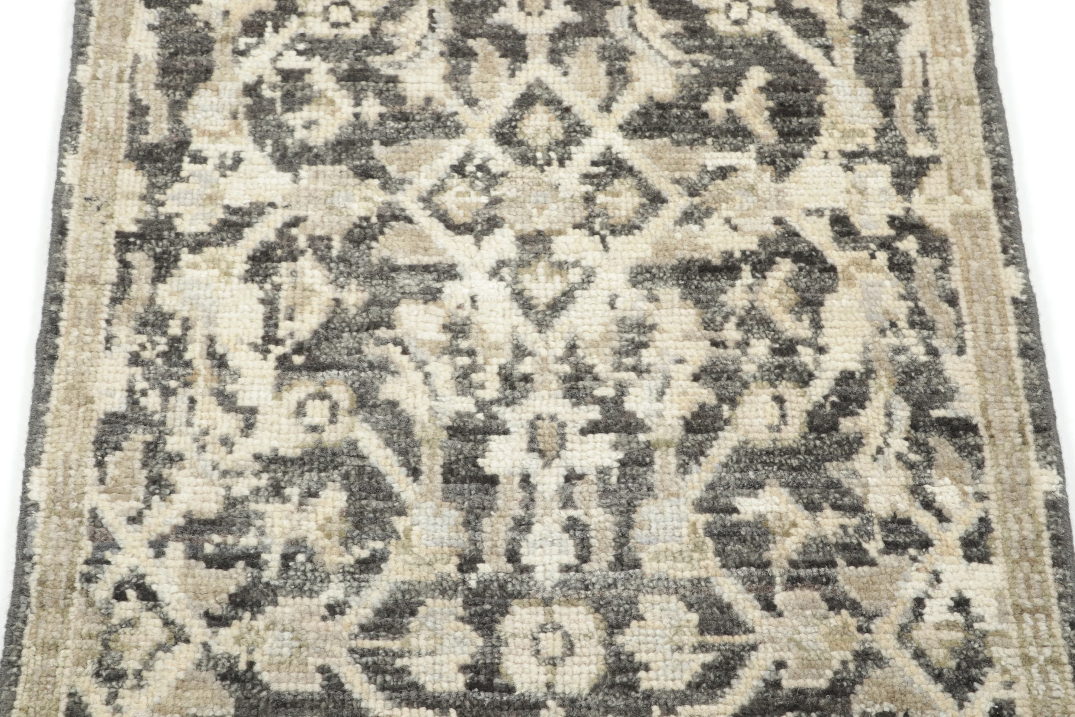Modern Classics Geometric Gift-Sized Rug