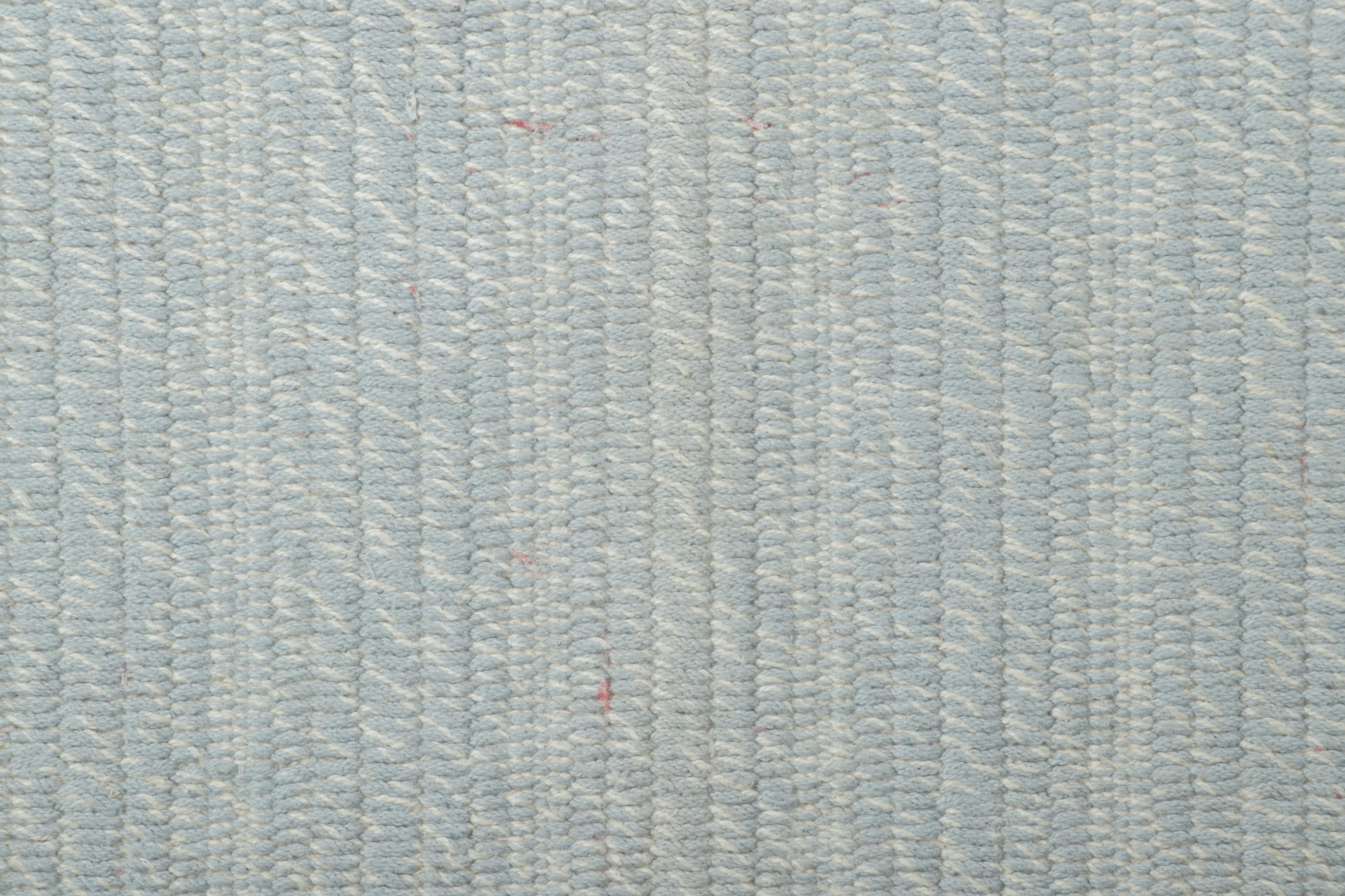 Contemporary Scandinavian Gift-Sized Flatweave Rug