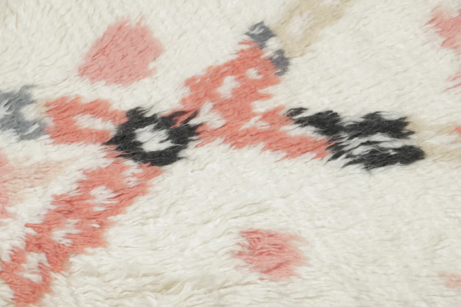 Contemporary Moroccan Shag Gift-Sized Rug