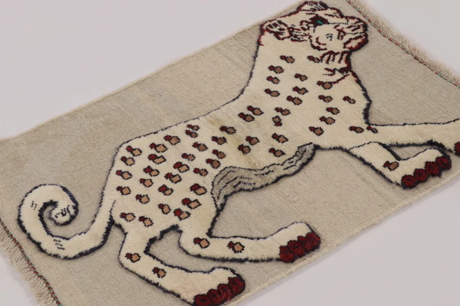 Vintage Gabbeh Pictorial Gift-Sized Rug