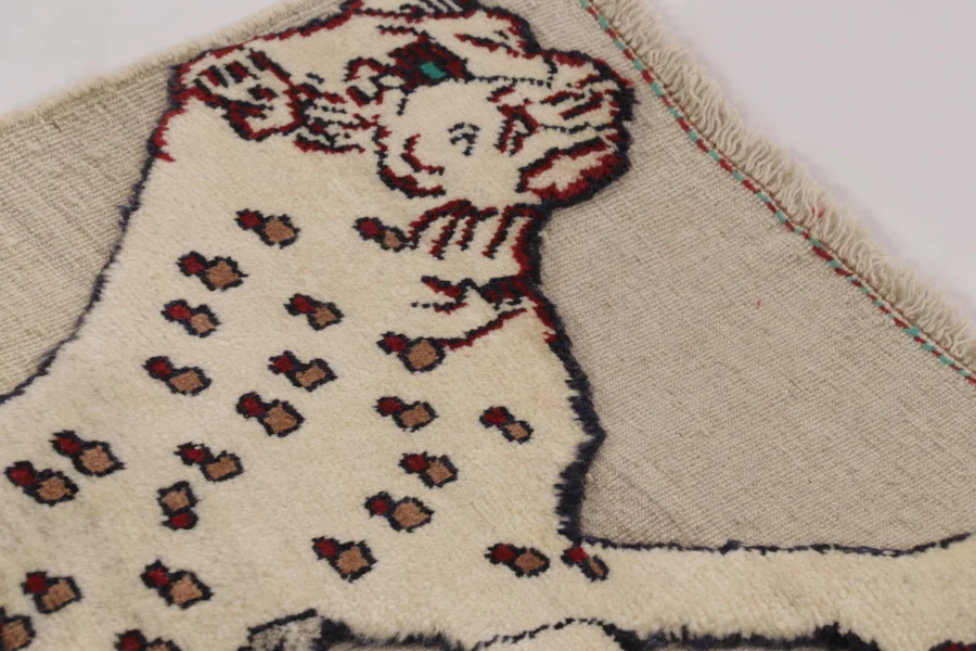 Vintage Gabbeh Pictorial Gift-Sized Rug