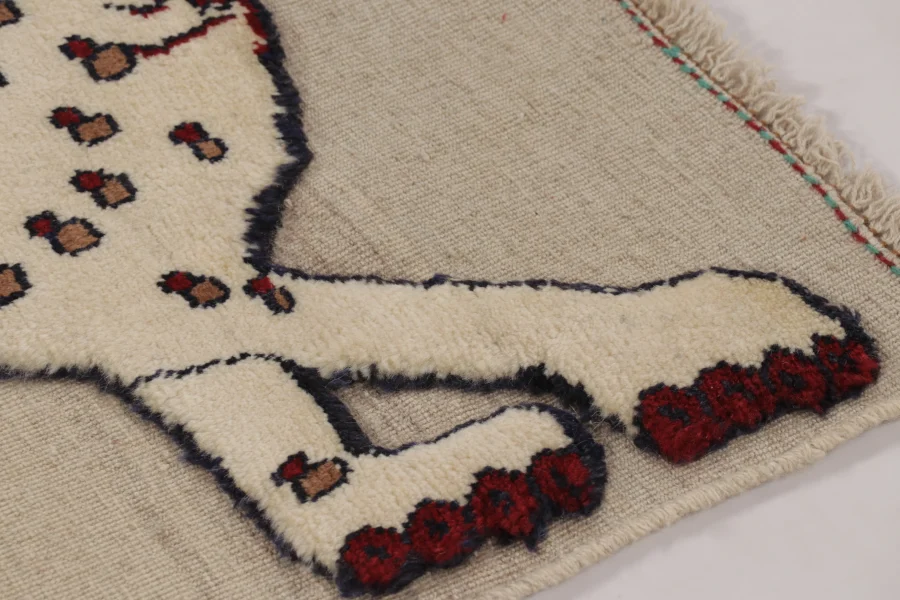 Vintage Gabbeh Pictorial Gift-Sized Rug