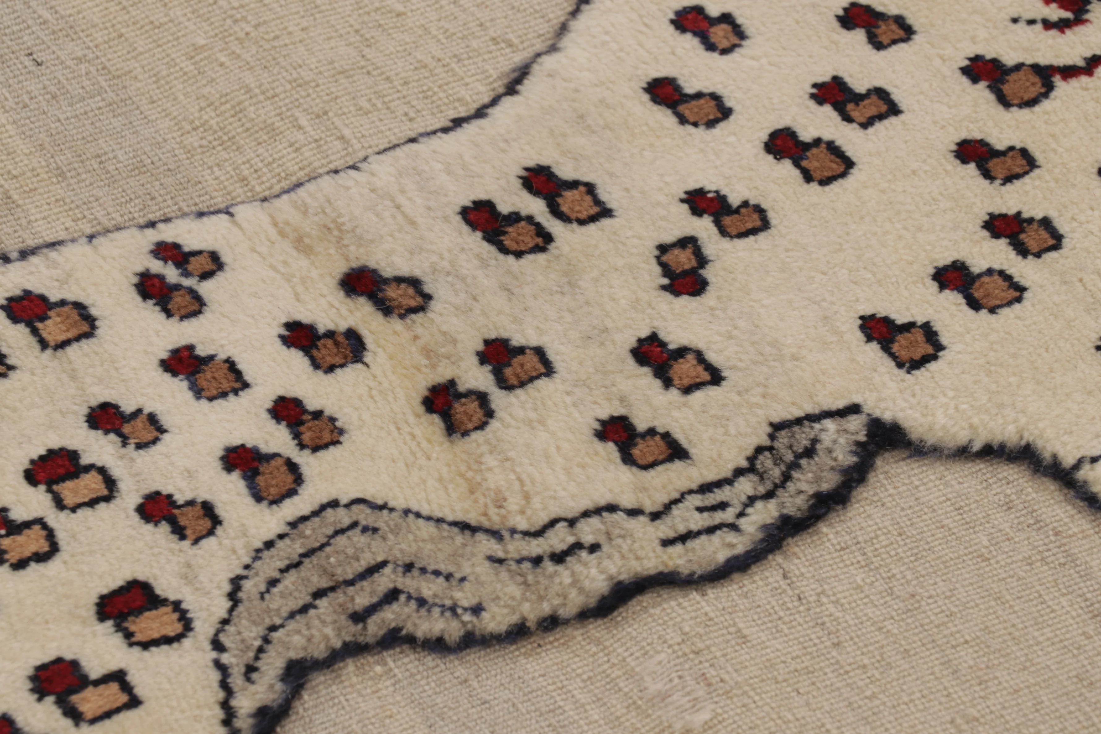Vintage Gabbeh Pictorial Gift-Sized Rug