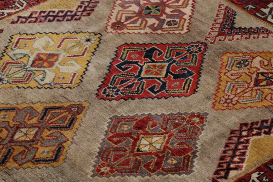 Vintage Gabbeh Medallion Rug
