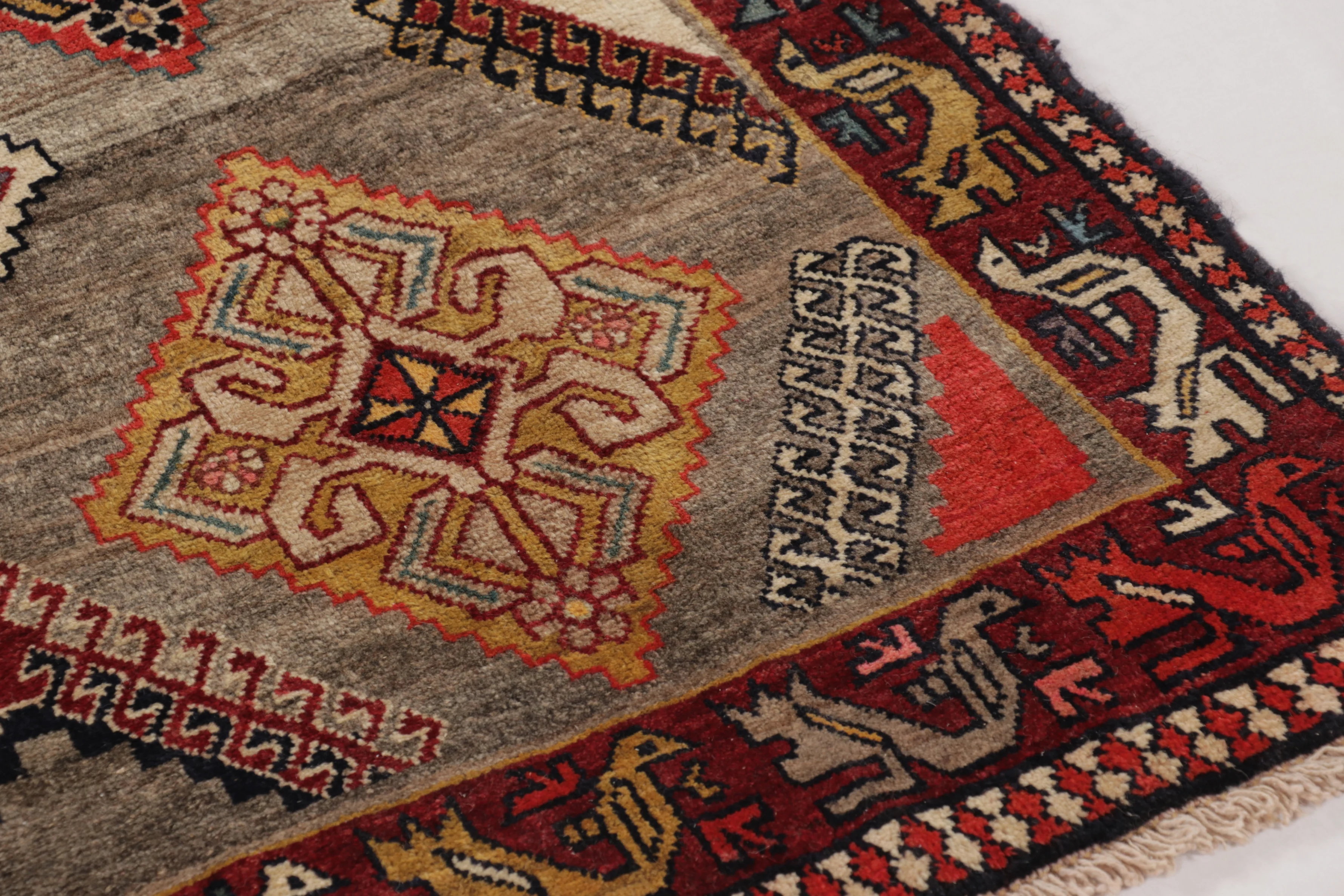 Vintage Gabbeh Medallion Rug