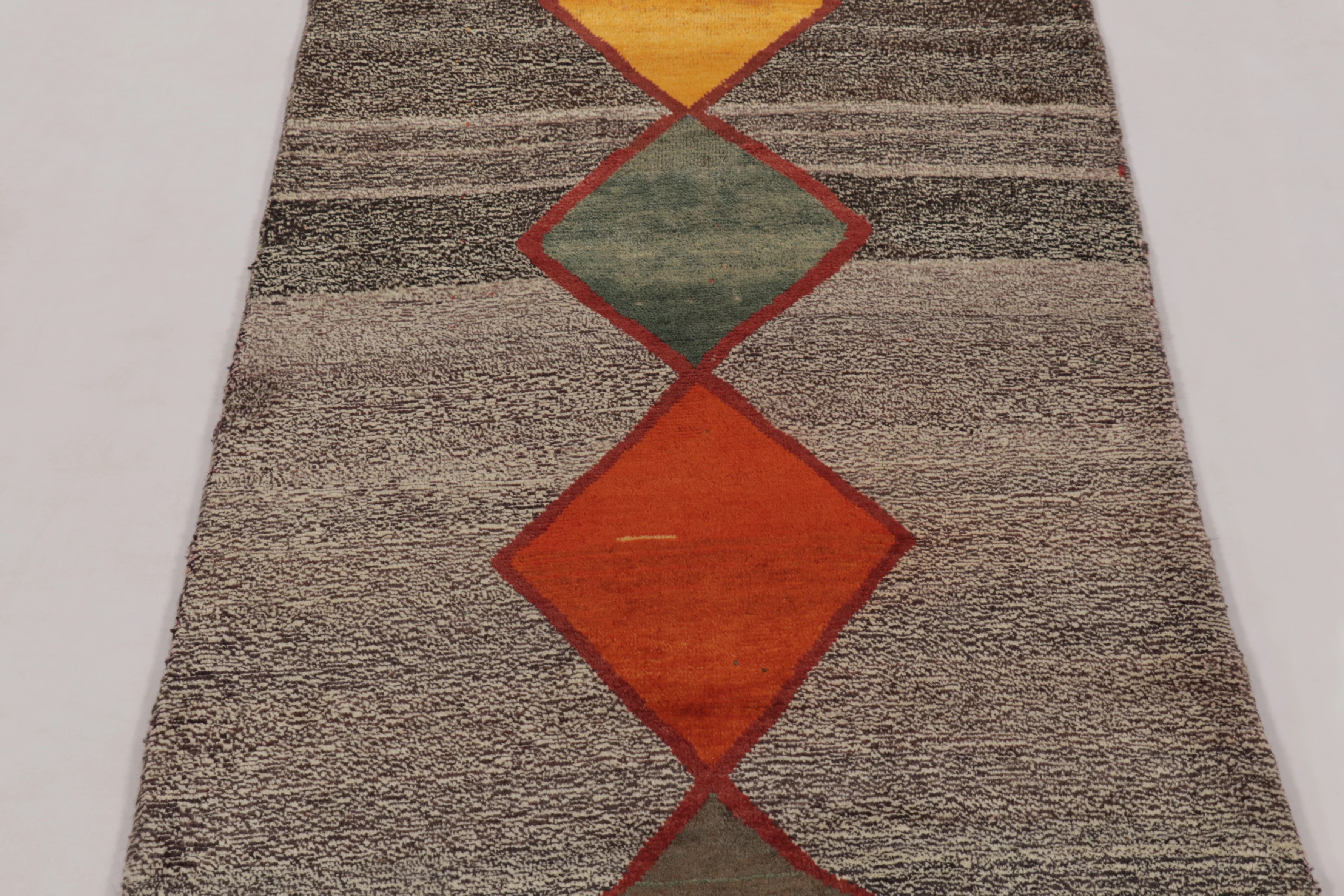 Vintage Gabbeh Medallion Runner