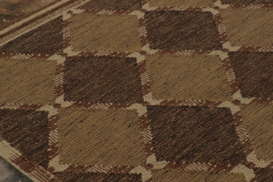 Contemporary Scandinavian Geometric Flatweave