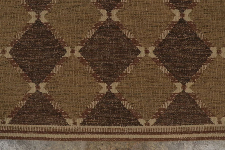 Contemporary Scandinavian Geometric Flatweave