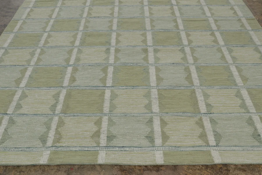 Contemporary Scandinavian Geometric Flatweave