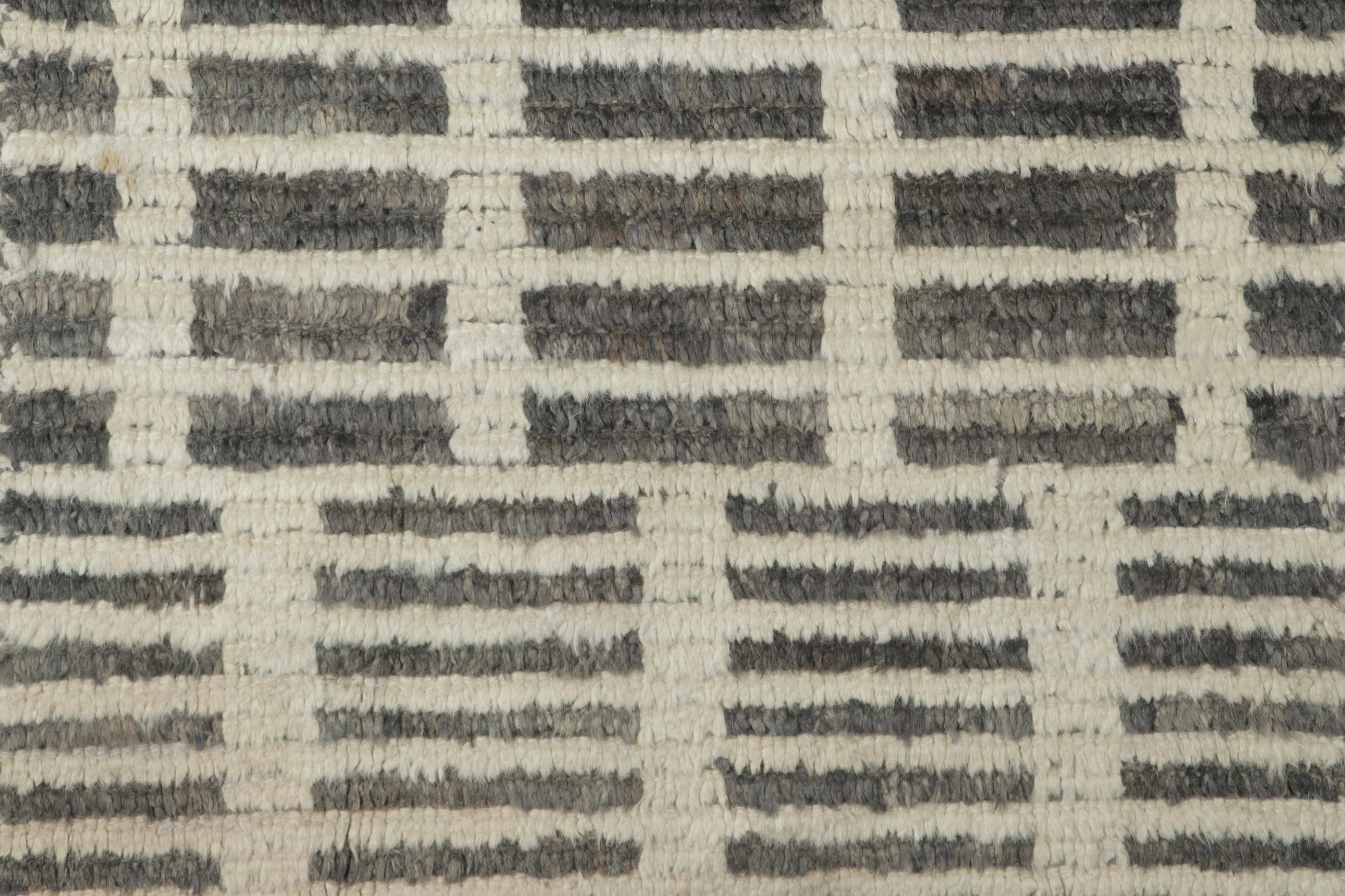 Contemporary Geometric Gift-Sized Rug