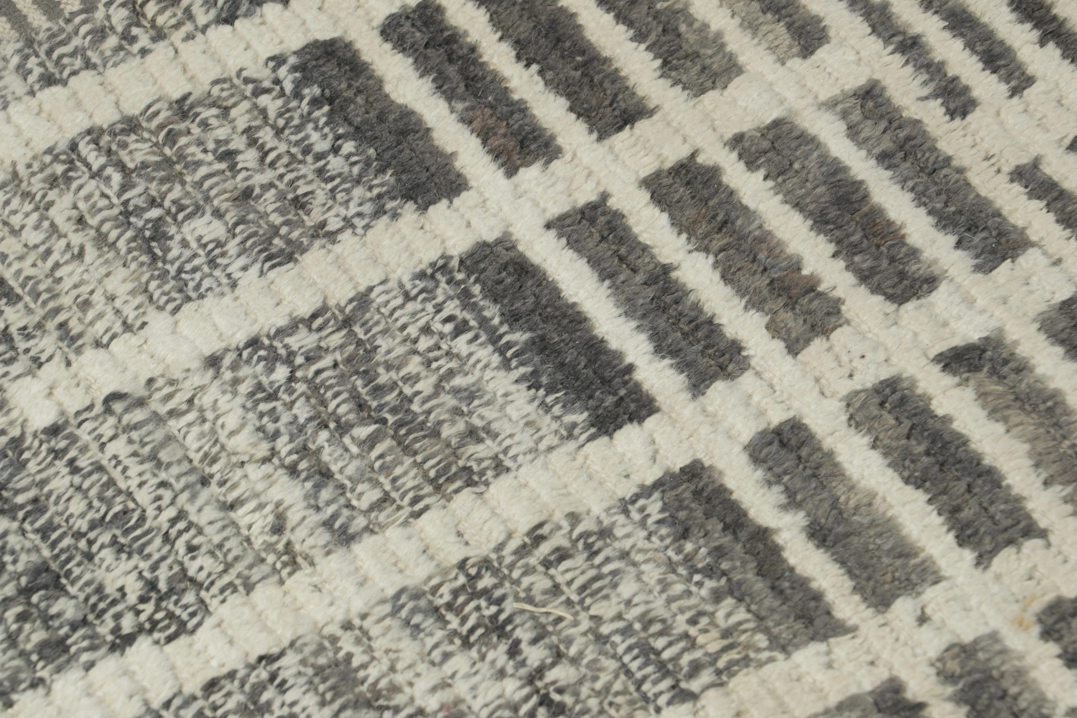 Contemporary Geometric Gift-Sized Rug