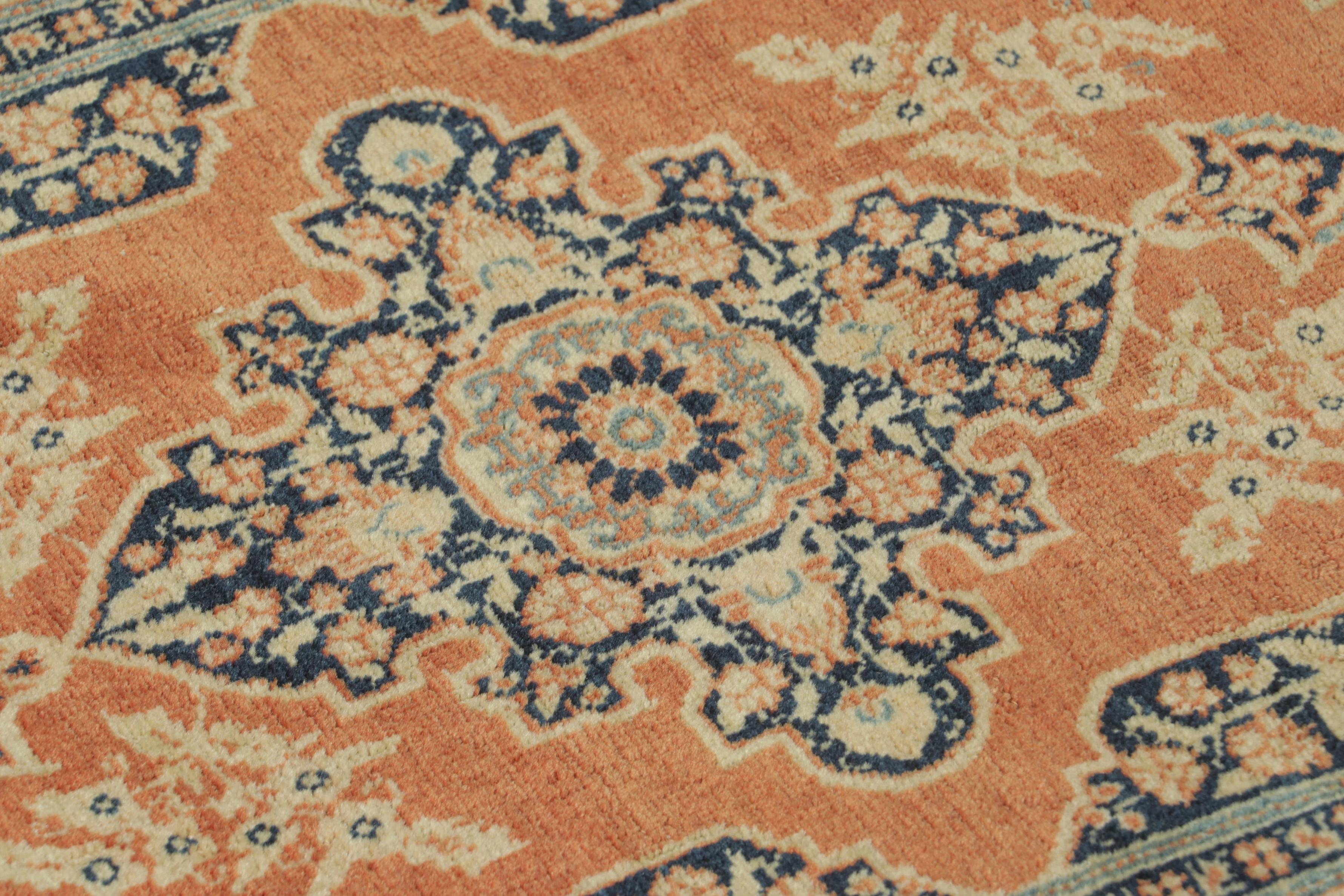 Antique Shiraz Gift-Sized Square Rug