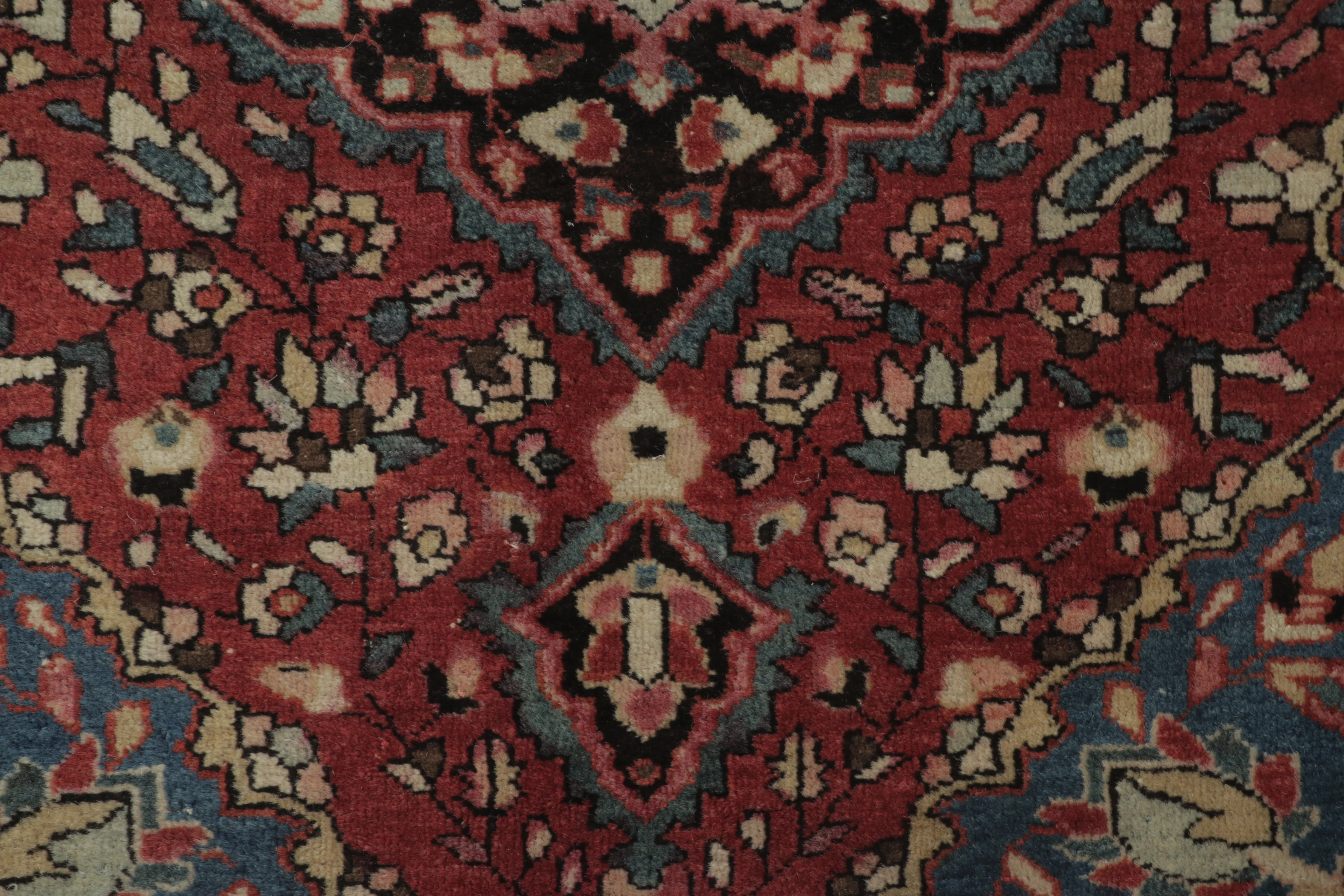 Antique Gift-Sized Farahan Rug