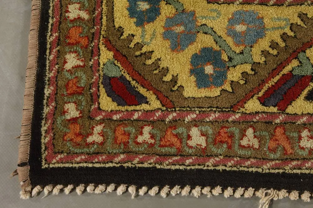 Antique Tetex Hooked Medallion Rug
